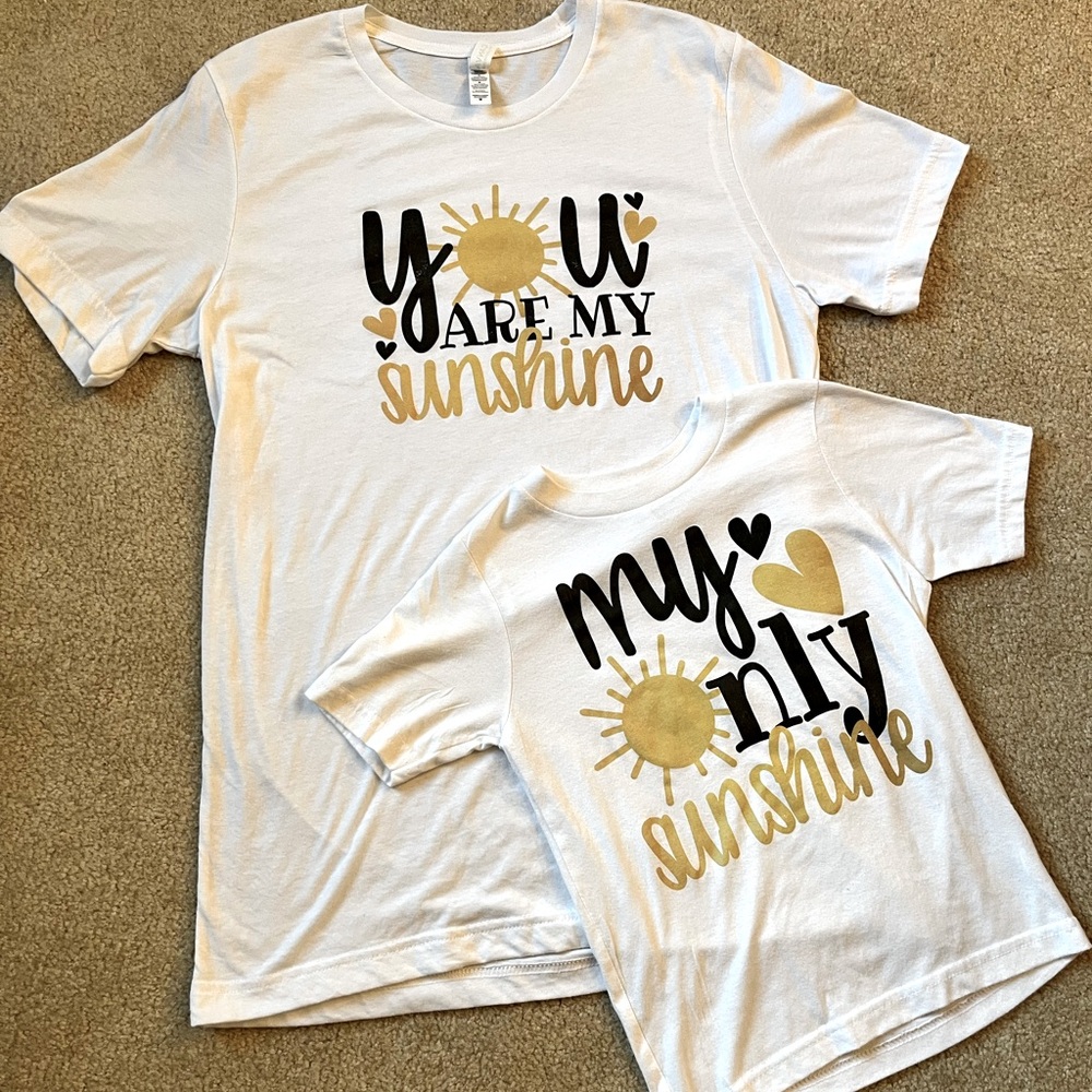 Cute parent & child matching t-shirt set!
